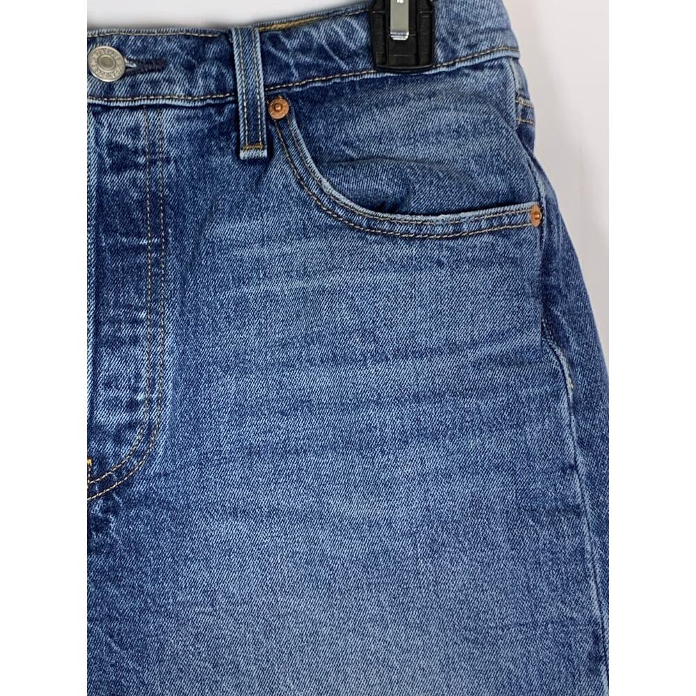 Levi’s 501 Women’s Shorts W29 Blue Denim Mid Thigh Button Fly Raw Frayed Hem - Picture 4 of 15